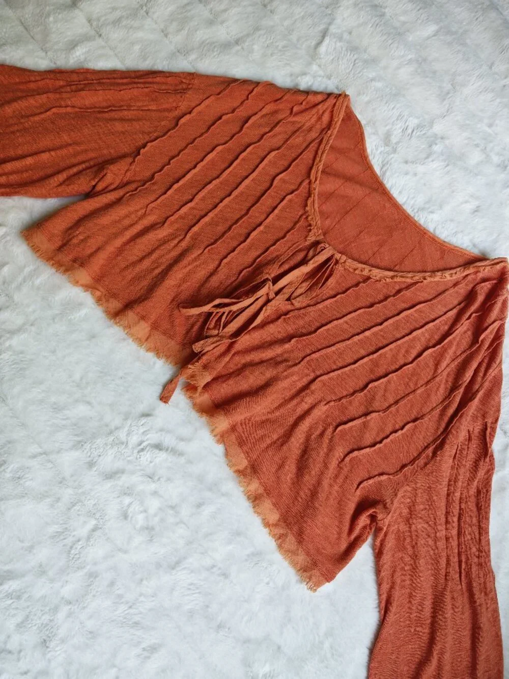Free People Summer Nights Top XS Rust Orange Pleated Raw Hem Bell Sleeve Boho Li